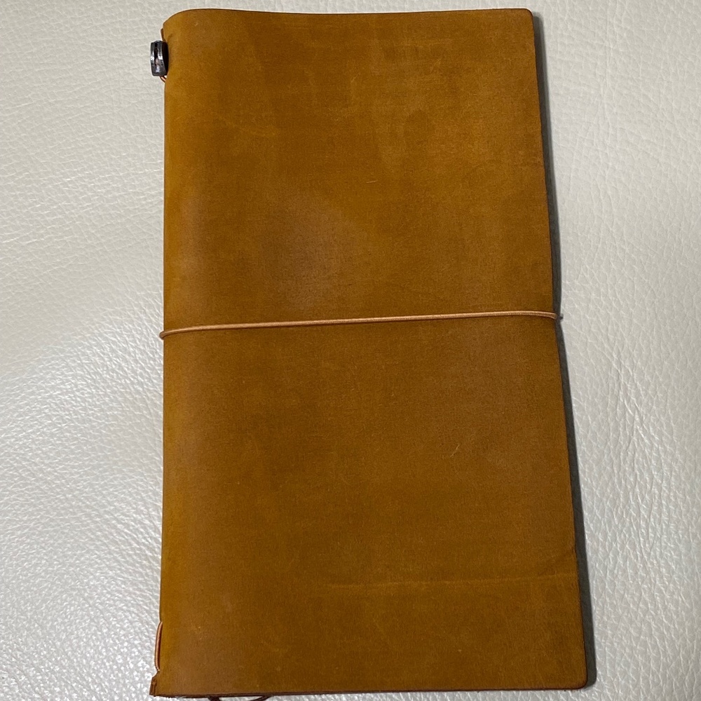 Traveler’s Notebook (Midori)  brown brushed leather